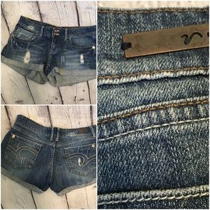 Vanity shorts excellent condition no flaws!